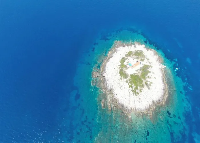 Korcula شقة Zrnovo